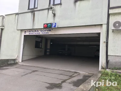 Garaža Borik 2