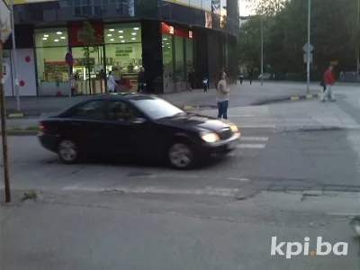 Mellain Parking