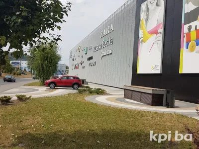 Bingo City Center: Parking garaža