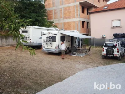 Autocamp - Parking Bašić 2