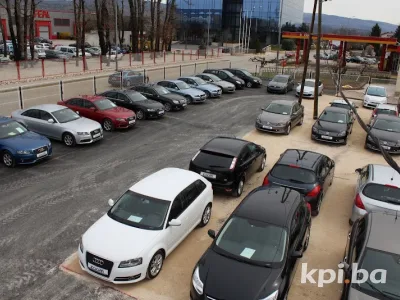 Auto Salon Zoom 3