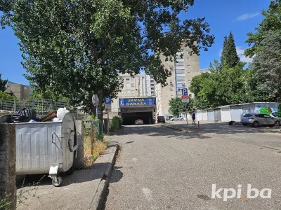 Parking Garage "Stari tržni centar" 2