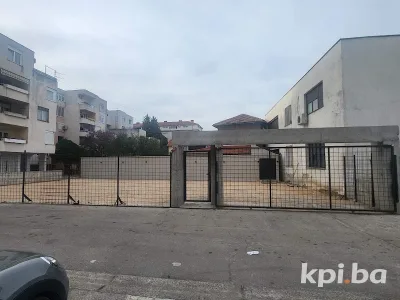 PARKING BULEVAR
