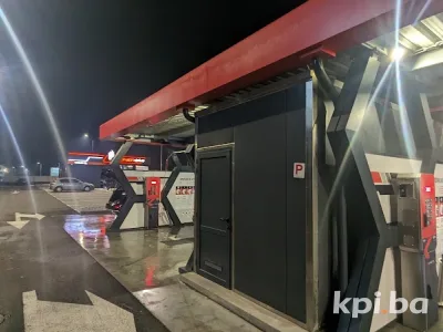 Samouslužna autopraona 1