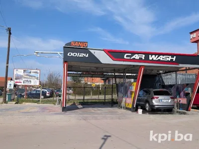 Car wash Sanjo