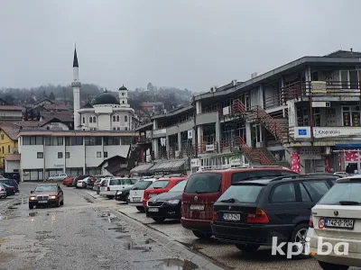 Parking kod zelene pijace