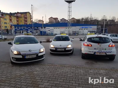 Gradski taxi Cazin