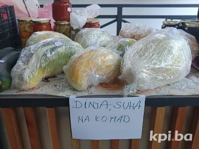 Gradska tržnica Cazin