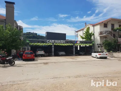Samousluzna Autoperionica M 2