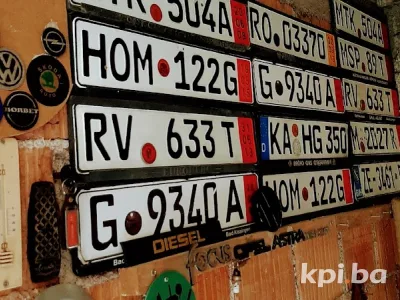 Up10s GARAGE