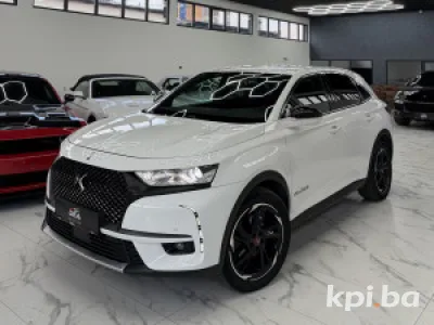 Citroen DS7 CROSSBACK 2.0 // PERFORMANCE LINE //