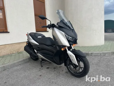 Yamaha X-Max 300 2018