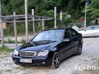 Mercedes-Benz C 200 2003