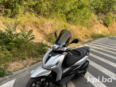 Piaggio Beverly 400 2024