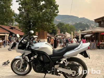 Yamaha FZS 600 2003