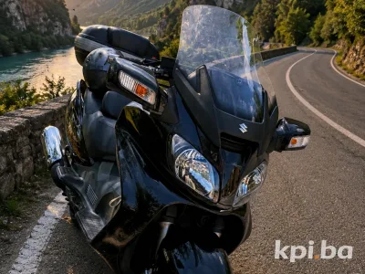 Suzuki Burgman 650 2011
