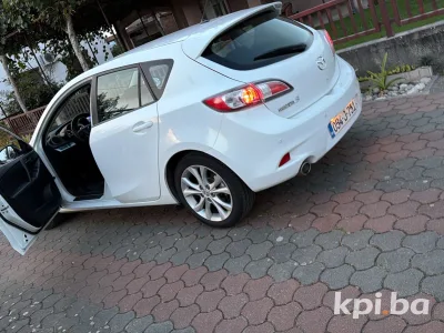 Mazda 3 2013