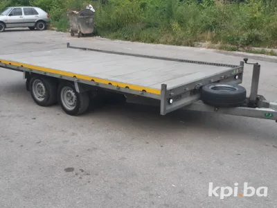 Auto prikolica