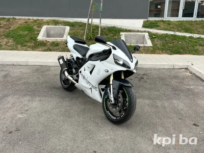 Yamaha YZF-R1 1999